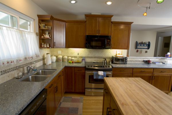 Cherry Cabinet Remodeling in Mechanicsburg